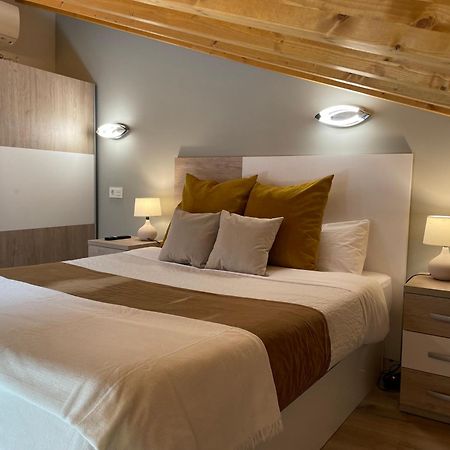 Apartamentos Aranda - Atico Duero Aranda de Duero Eksteriør bilde